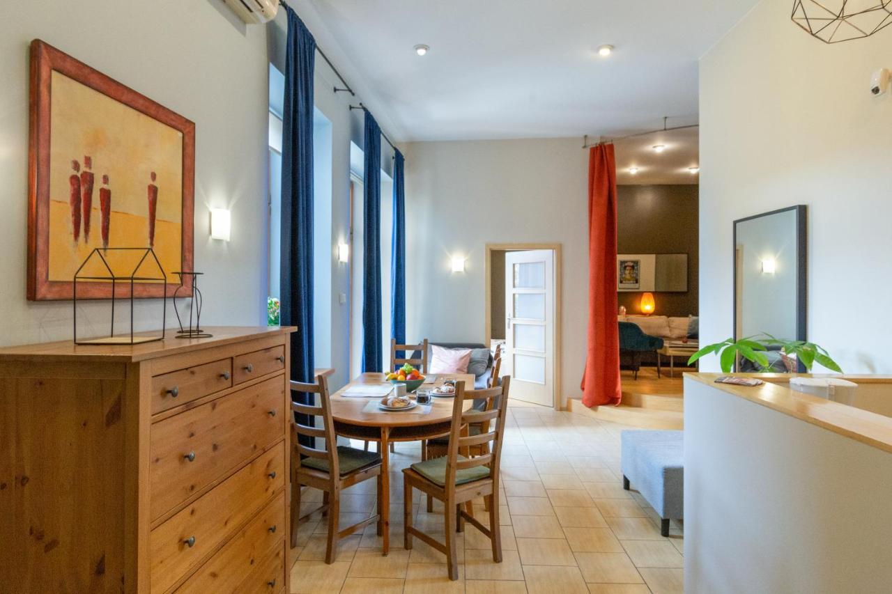 Apartmán House Of Frida Krakov Exteriér fotografie